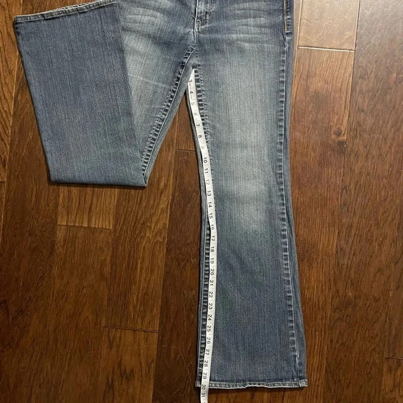Vintage Candie's Low Rise Y2k Flared Denim Jeans - Picture 8 of 9